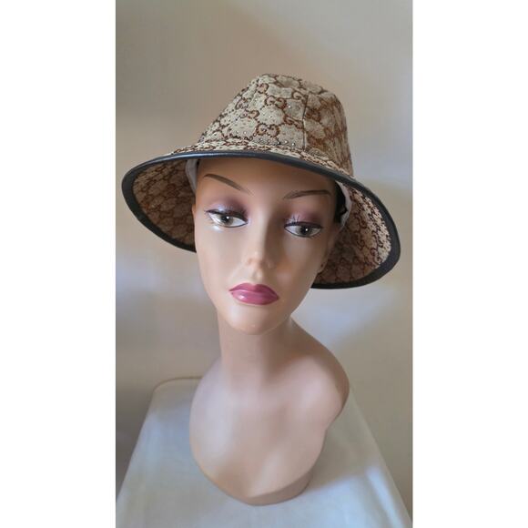 Gucci Beige GG Monogram Studded bucket hat L sz - Picture 5 of 15